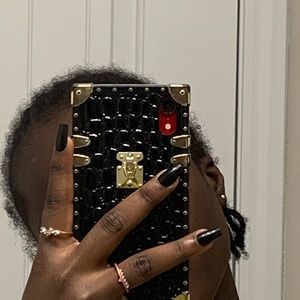 Meet your Posher, Halimah